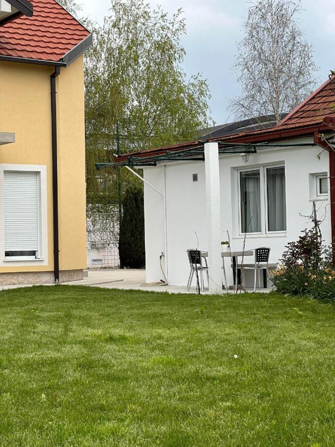 Apartmani Emily & Jully Nikšić Zewnętrze zdjęcie