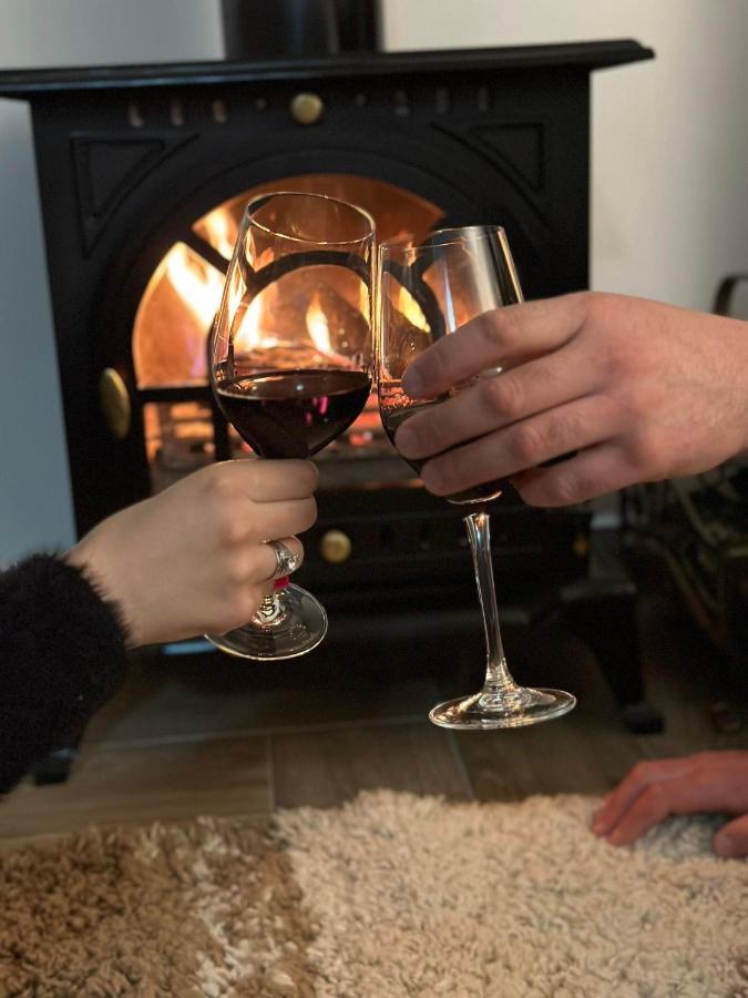 Apartmani Emily & Jully Nikšić Zewnętrze zdjęcie