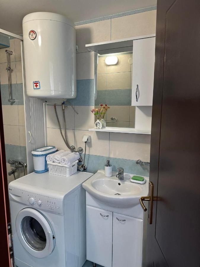 Apartmani Emily & Jully Nikšić Zewnętrze zdjęcie