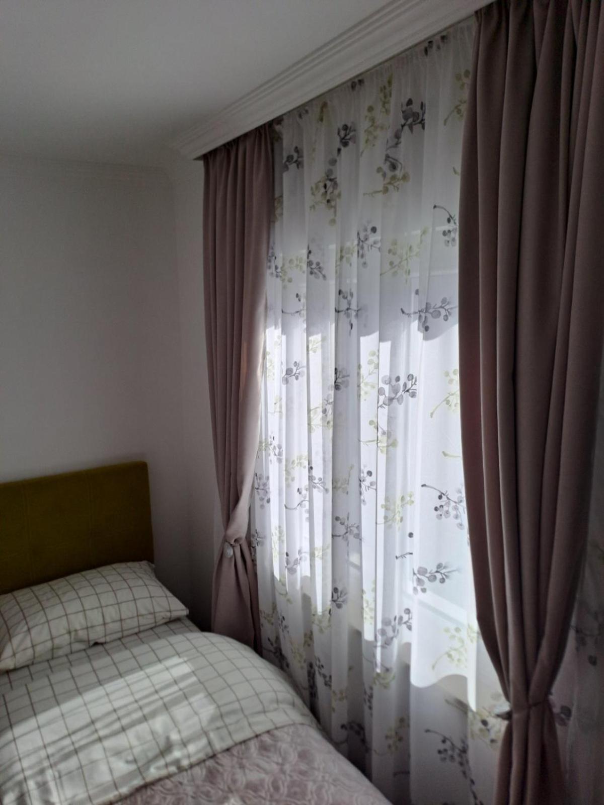 Apartmani Emily & Jully Nikšić Zewnętrze zdjęcie